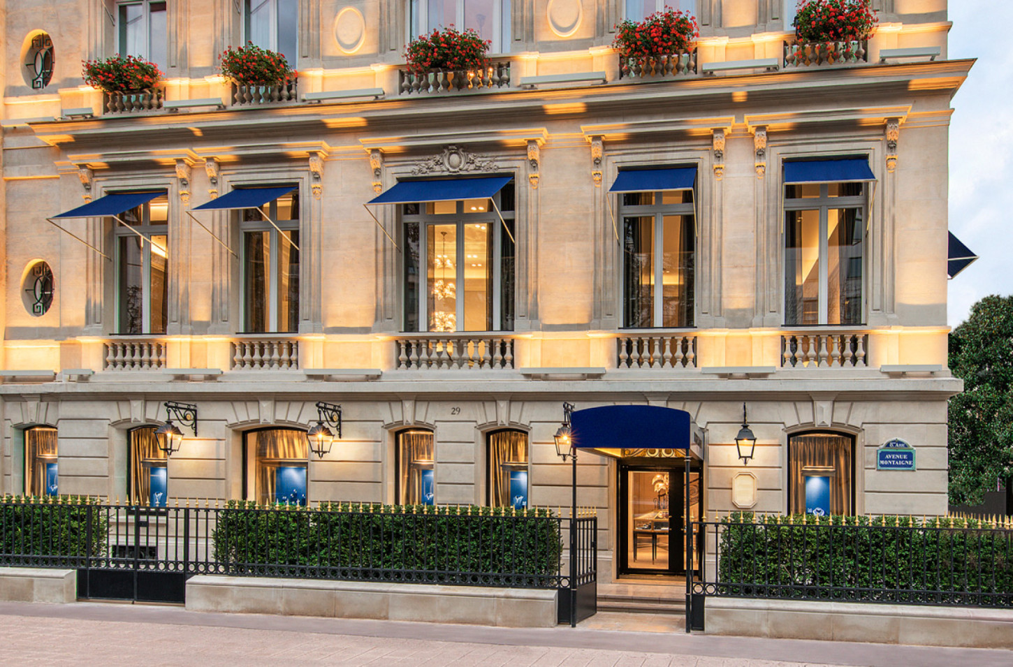Salon de haute joaillerie par : Guillot Architectes, travaux réalisés en 2016