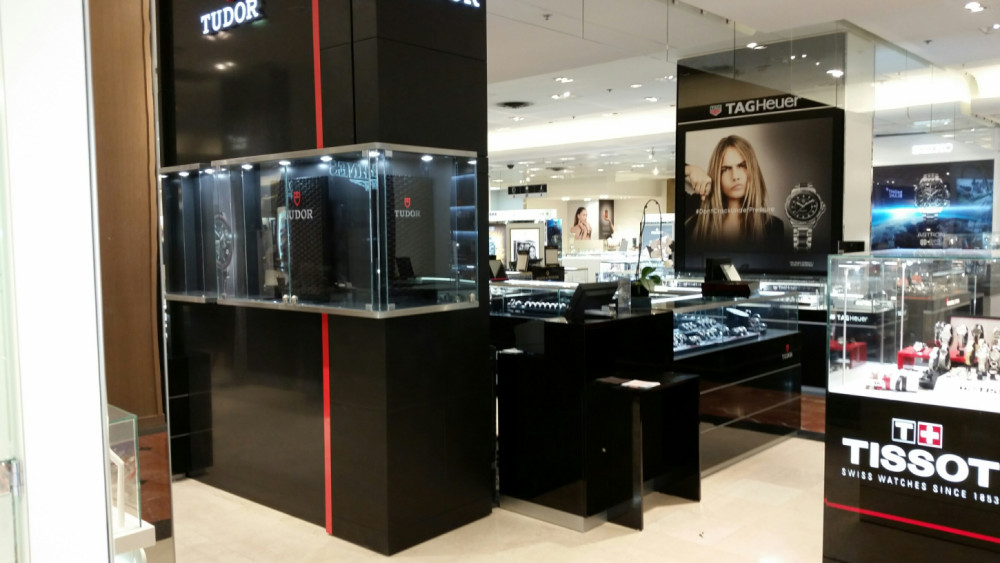 Illustration du projet : Stand horlogerie T. réalisé par Guillot Architectes